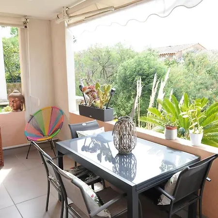 In Park With Pool Apartment Cannes